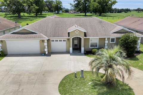 House in Oxford, Florida 4 bedrooms, 224.27 sq.m. № 1803258 - photo 3