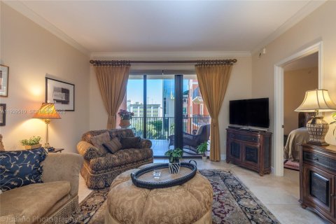 Купить кондоминиум в Корал-Гейблс, Флорида 1 спальня, 85.01м2, № 1997658 - фото 17