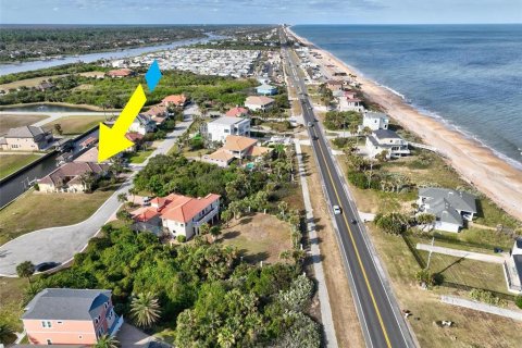 House in Flagler Beach, Florida 4 bedrooms, 255.48 sq.m. № 2200190 - photo 2