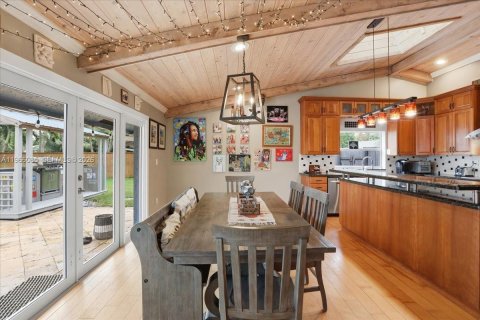 Casa en venta en Plantation, Florida, 4 dormitorios, 229 m2 № 2028058 - foto 11