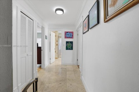 Casa en venta en Plantation, Florida, 4 dormitorios, 229 m2 № 2028058 - foto 20