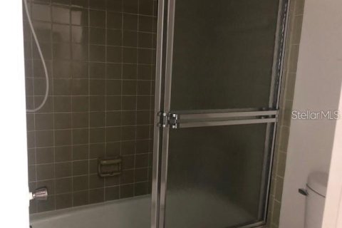 Copropriété à louer à Sarasota, Floride: 2 chambres, 93.74 m2 № 2118048 - photo 8