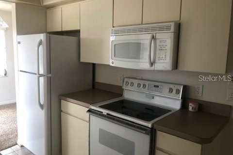 Copropriété à louer à Sarasota, Floride: 2 chambres, 93.74 m2 № 2118048 - photo 6