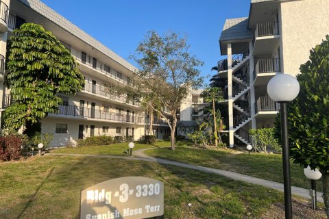 Condominio en venta en Lauderhill, Florida, 1 dormitorio, 92.9 m2 № 2250503 - foto 4