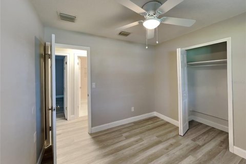 Villa ou maison à vendre à Orlando, Floride: 4 chambres, 171.03 m2 № 2348306 - photo 18