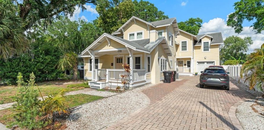 Villa ou maison à Orlando, Floride 8 chambres, 283.26 m2 № 1690141