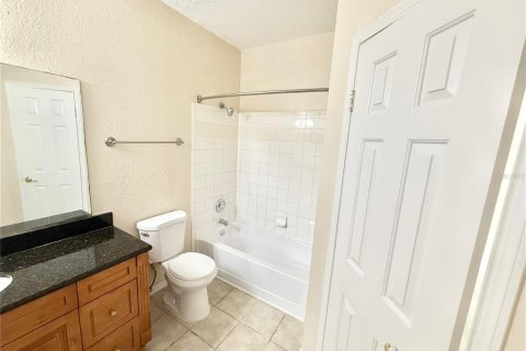 Condo in Orlando, Florida, 2 bedrooms  № 2234933 - photo 6