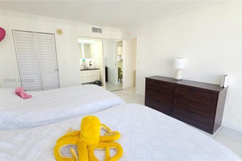 Снять в аренду кондоминиум в Санни-Айлс-Бич, Флорида 2 спальни, 91.79м2, № 2005871 - фото 13