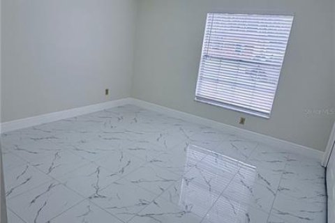 House in Lakeland, Florida 3 bedrooms, 103.31 sq.m. № 2394120 - photo 12