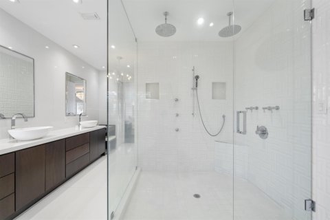 Villa ou maison à vendre à North Miami Beach, Floride: 5 chambres, 467.02 m2 № 2423565 - photo 22