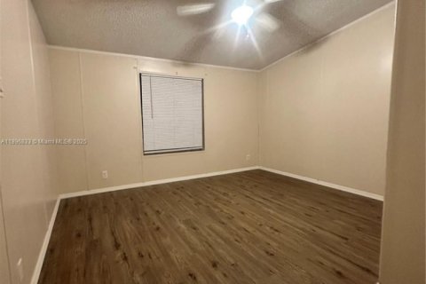 Снять в аренду квартиру в Бока-Ратон, Флорида 3 спальни, 101.45м2, № 1947832 - фото 10