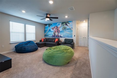 House in Davenport, Florida 5 bedrooms, 243.59 sq.m. № 2234500 - photo 25