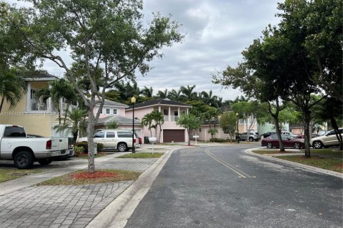 Townhouse in Homestead, Florida 4 bedrooms, 163.69 sq.m. № 1888923 - photo 21