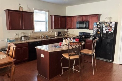 Villa ou maison à vendre à Spring Hill, Floride: 4 chambres, 183.76 m2 № 1963991 - photo 22