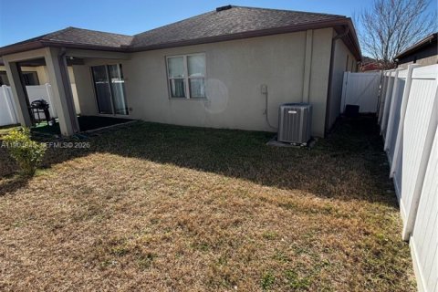 Villa ou maison à vendre à Spring Hill, Floride: 4 chambres, 183.76 m2 № 1963991 - photo 16