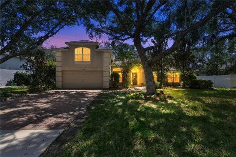House in DeLand, Florida 4 bedrooms, 231.7 sq.m. № 2298198 - photo 5