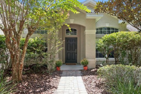 House in DeLand, Florida 4 bedrooms, 231.7 sq.m. № 2298198 - photo 4