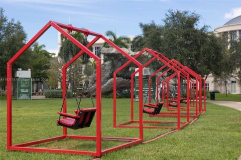 Condominio en venta en Doral, Florida, 2 dormitorios, 95.88 m2 № 1975708 - foto 14