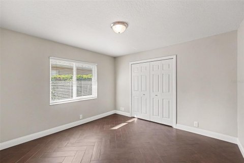 House in Parrish, Florida 3 bedrooms, 192.77 sq.m. № 2120893 - photo 17