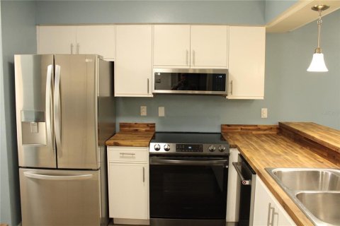 Condominio en alquiler en Bradenton, Florida, 2 dormitorios, 127.28 m2 № 1825122 - foto 3