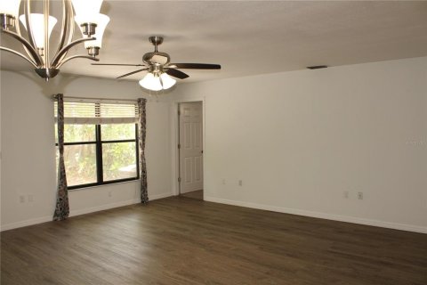 Condominio en alquiler en Bradenton, Florida, 2 dormitorios, 127.28 m2 № 1825122 - foto 12