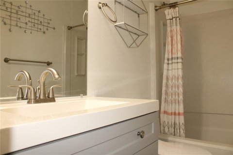 Condominio en alquiler en Bradenton, Florida, 2 dormitorios, 127.28 m2 № 1825122 - foto 24