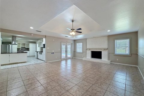 House in Seffner, Florida 3 bedrooms, 152.73 sq.m. № 2113668 - photo 28