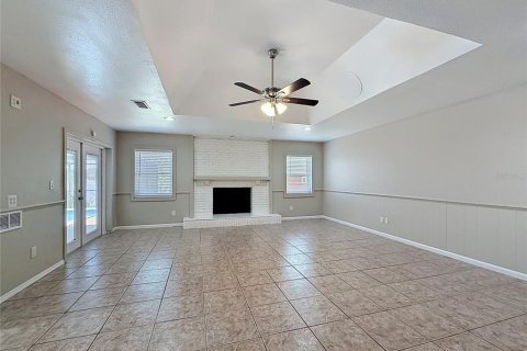 House in Seffner, Florida 3 bedrooms, 152.73 sq.m. № 2113668 - photo 27