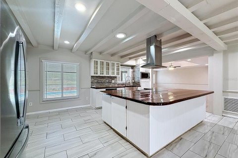 House in Seffner, Florida 3 bedrooms, 152.73 sq.m. № 2113668 - photo 14