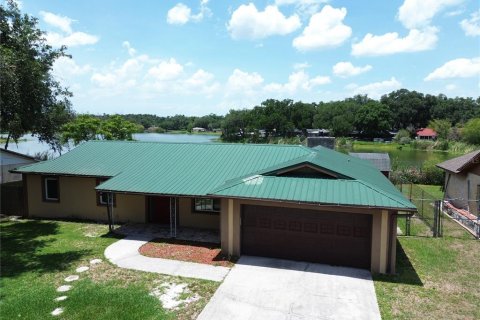 House in Seffner, Florida 3 bedrooms, 152.73 sq.m. № 2113668 - photo 8