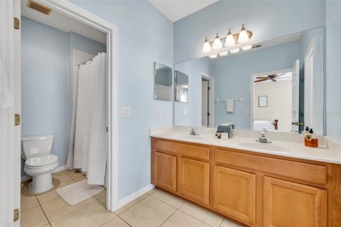 Townhouse in Orlando, Florida 2 bedrooms, 192.31 sq.m. № 2201835 - photo 25