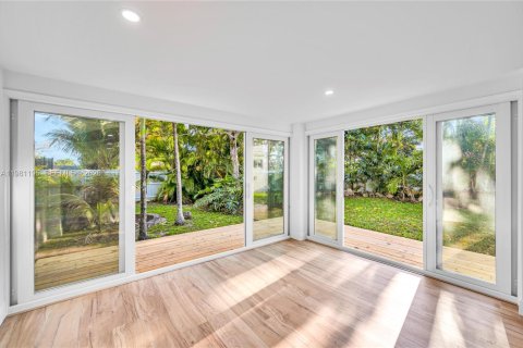 Villa ou maison à vendre à North Miami Beach, Floride: 3 chambres, 189.52 m2 № 2044875 - photo 7