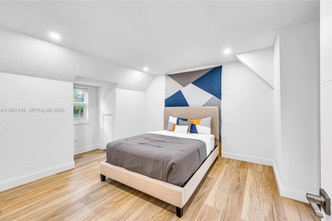 Villa ou maison à vendre à North Miami Beach, Floride: 3 chambres, 189.52 m2 № 2044875 - photo 18