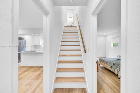 Villa ou maison à vendre à North Miami Beach, Floride: 3 chambres, 189.52 m2 № 2044875 - photo 17