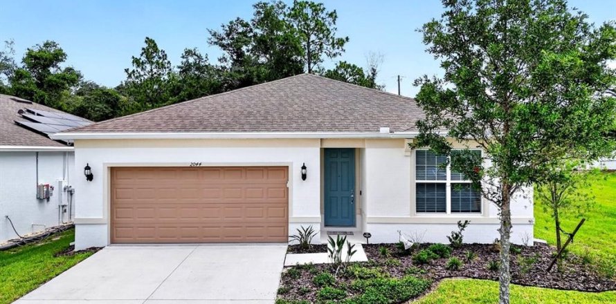 Casa en DeLand, Florida 4 dormitorios, 171.31 m2 № 2152053