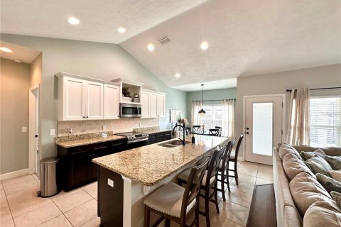 House in High Springs, Florida 3 bedrooms, 144.18 sq.m. № 1767414 - photo 7