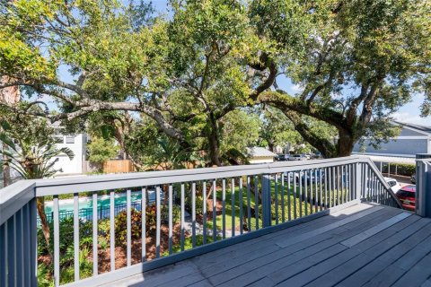 Condominio en alquiler en Tampa, Florida, 2 dormitorios, 119.47 m2 № 1837276 - foto 24