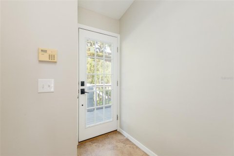 Condominio en alquiler en Tampa, Florida, 2 dormitorios, 119.47 m2 № 1837276 - foto 2