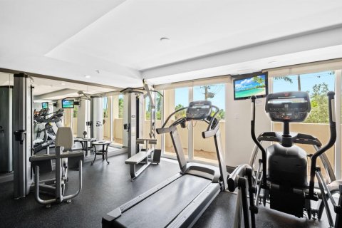 Condo in Fort Lauderdale, Florida, 2 bedrooms № 2250933 - photo 23