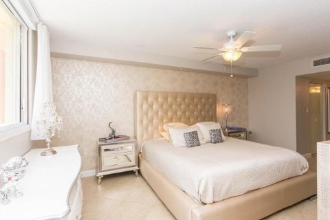 Condo in Fort Lauderdale, Florida, 2 bedrooms № 2250933 - photo 15