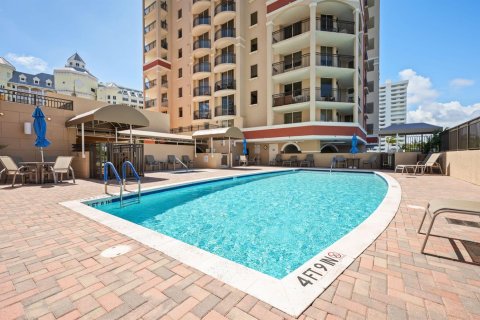 Condo in Fort Lauderdale, Florida, 2 bedrooms № 2250933 - photo 29