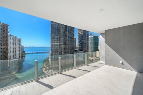 Condominio en venta en Miami, Florida, 4 dormitorios, 328.5 m2 № 2077934 - foto 4