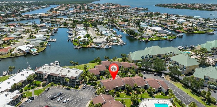 Condominio en Apollo Beach, Florida, 2 dormitorios  № 1879469