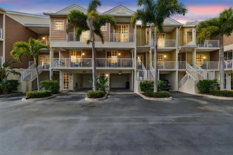 Touwnhouse à Ruskin, Floride 2 chambres, 116.87 m2 № 2103272