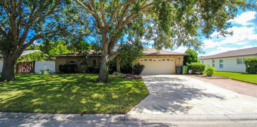 Casa en Bradenton, Florida 3 dormitorios, 161.28 m2 № 792411