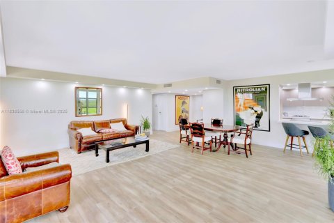 Condominio en venta en Key Biscayne, Florida, 2 dormitorios, 165.55 m2 № 1977712 - foto 5