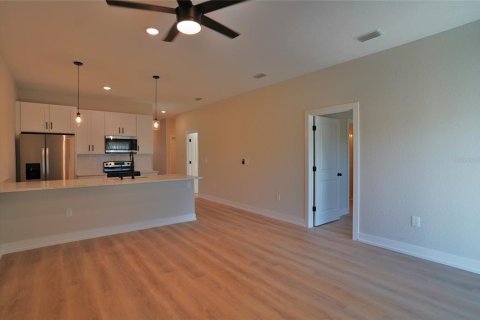 Apartment in Port Charlotte, Florida 3 bedrooms, 111.48 sq.m. № 2234872 - photo 14
