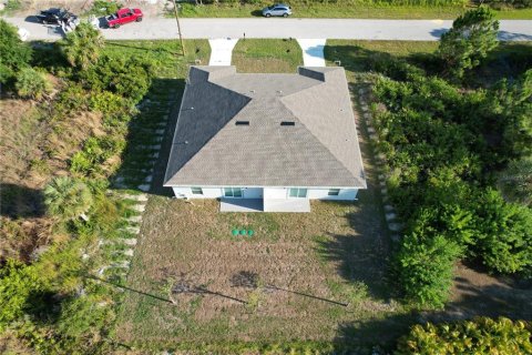 Apartment in Port Charlotte, Florida 3 bedrooms, 111.48 sq.m. № 2234872 - photo 28