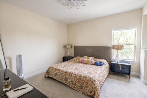 House in Orlando, Florida 4 bedrooms, 390.65 sq.m. № 2104903 - photo 29