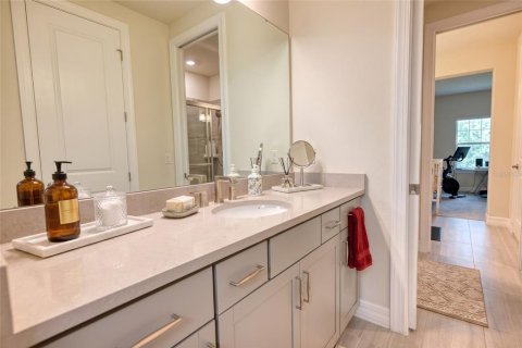 House in Orlando, Florida 4 bedrooms, 390.65 sq.m. № 2104903 - photo 30